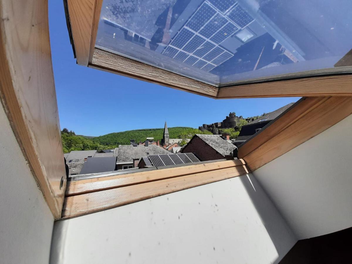 Au Bord De L'ourthe Apartment